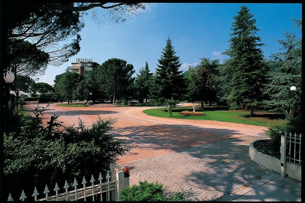 Hotel Terme Imperial Montegrotto Terme Kültér fotó